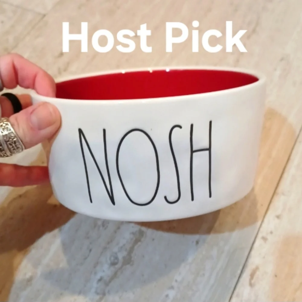 Rae Dunn Nosh Pet Bowl